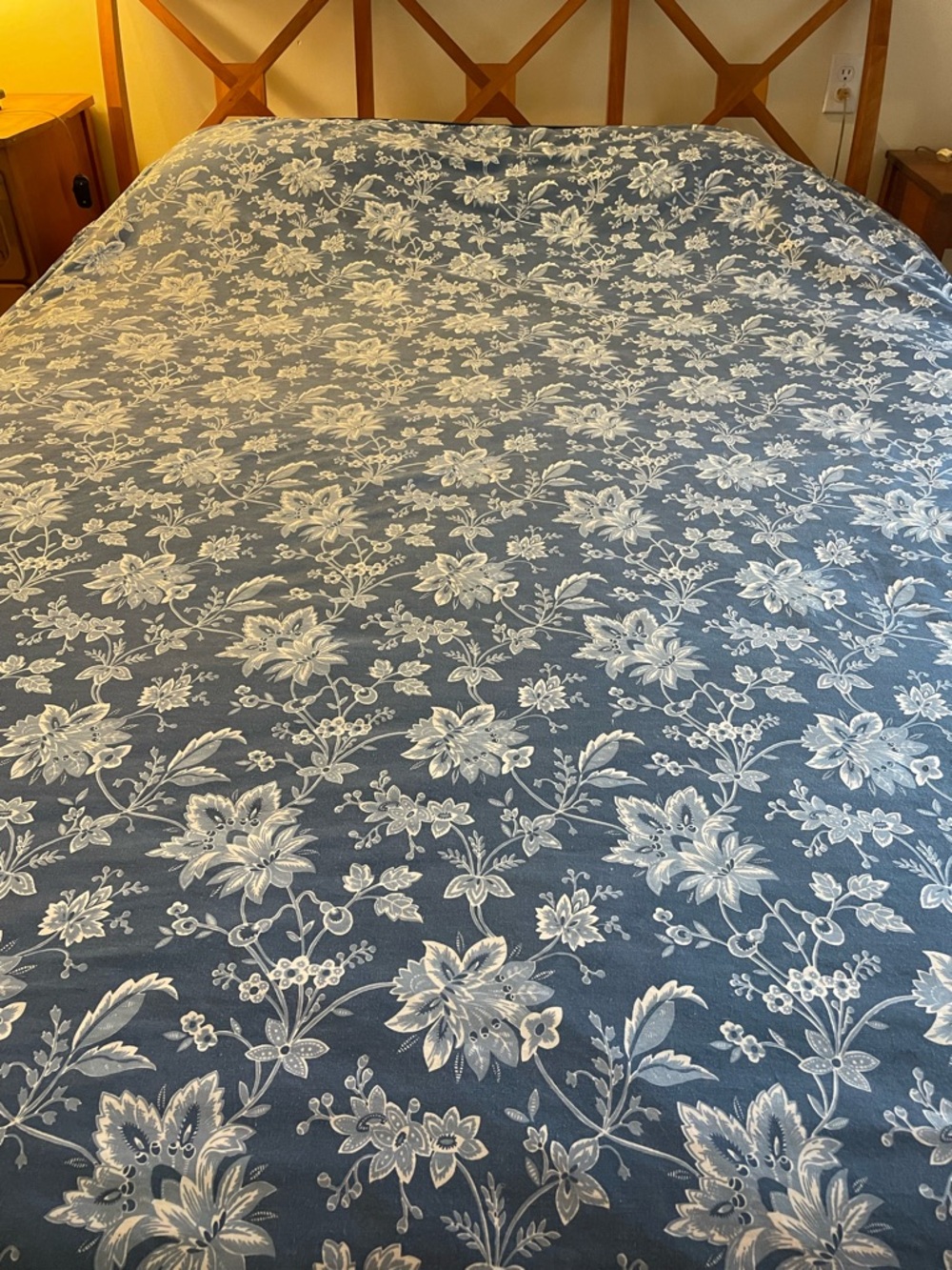 Spring sale ! Lands' End Blue Floral Cotton-Blend Full/Queen duvet cover